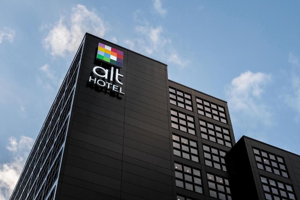 Alt Hotel Calgary East Village — 1
