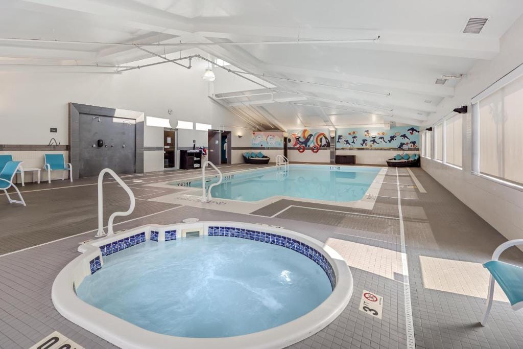 Best Western Plus West Edmonton — 4