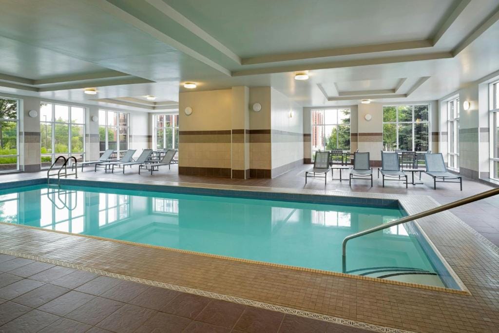 Residence Inn by Marriott Ottawa Airport — 4