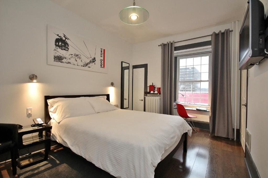 Swiss Hotel — 5