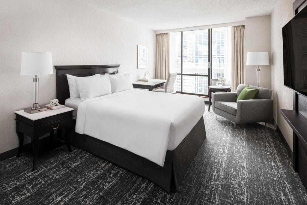 Chelsea Hotel Toronto — 2