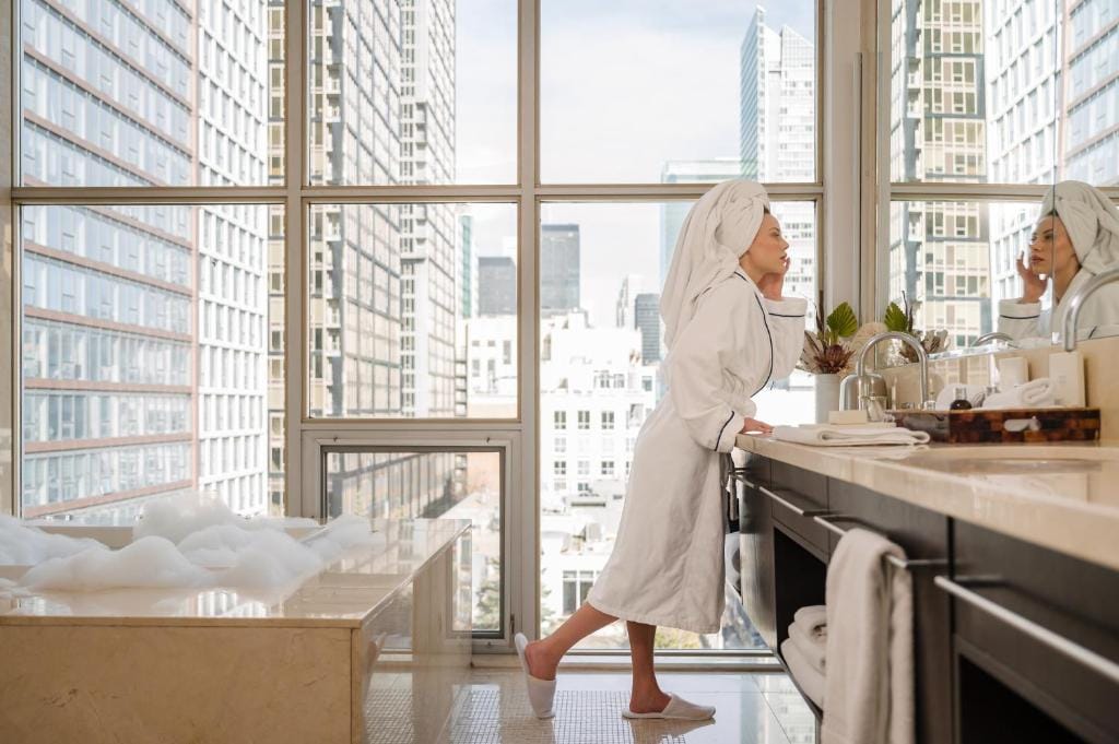 SoHo Hotel Toronto — 1