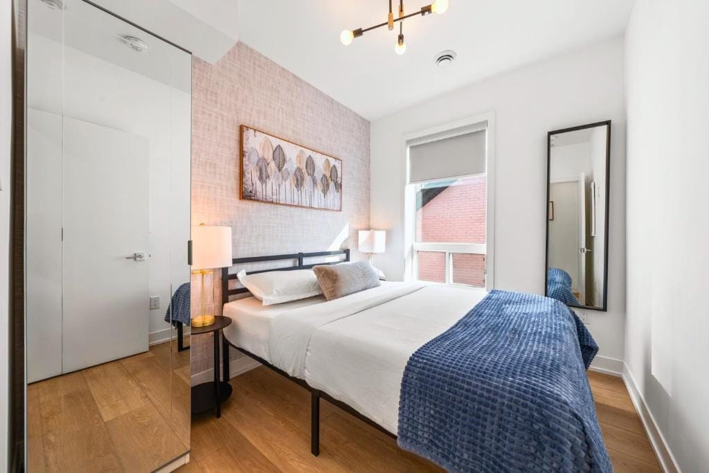 The McCaul by Casa Hotels - Premium DT Suite near FIFA 2026 — 5