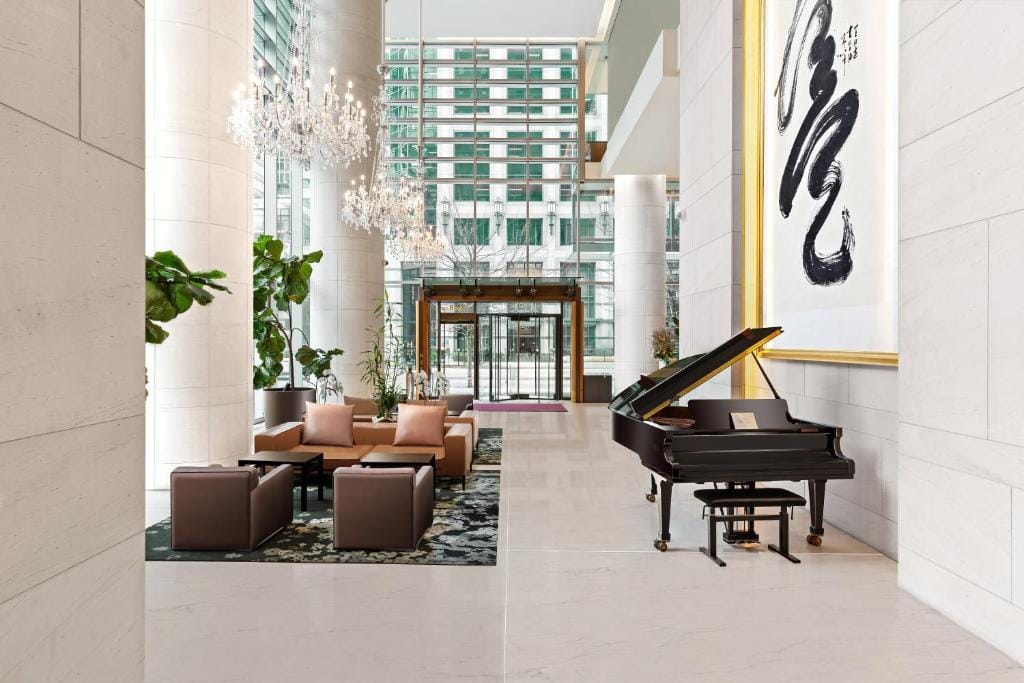 Hyatt Vancouver Downtown Alberni — 1
