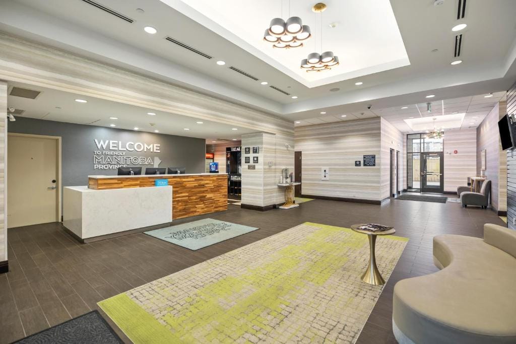 Hampton Inn by Hilton Winnipeg — 1